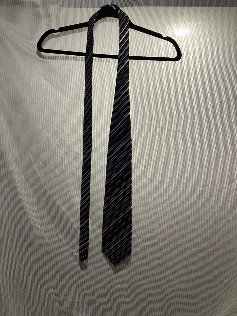 Classic Striped Men's Tie - Navy and Light Blue